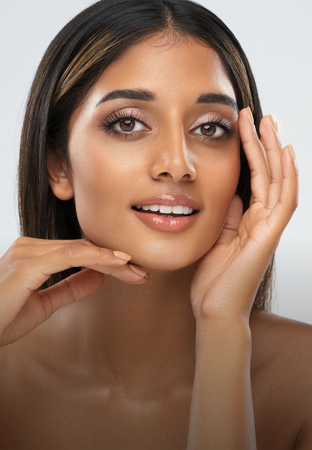 pittsburgh plastic surgery model with hand on face